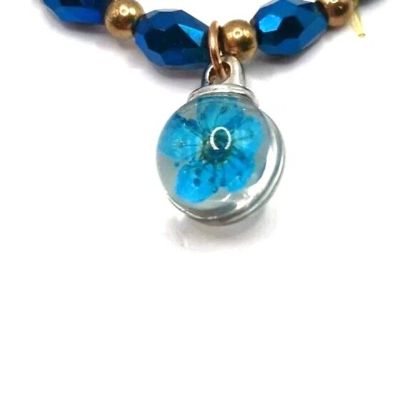 Blue + Gold Beaded Flower Stretch Stretchy Bracelet - Picture 2 of 9